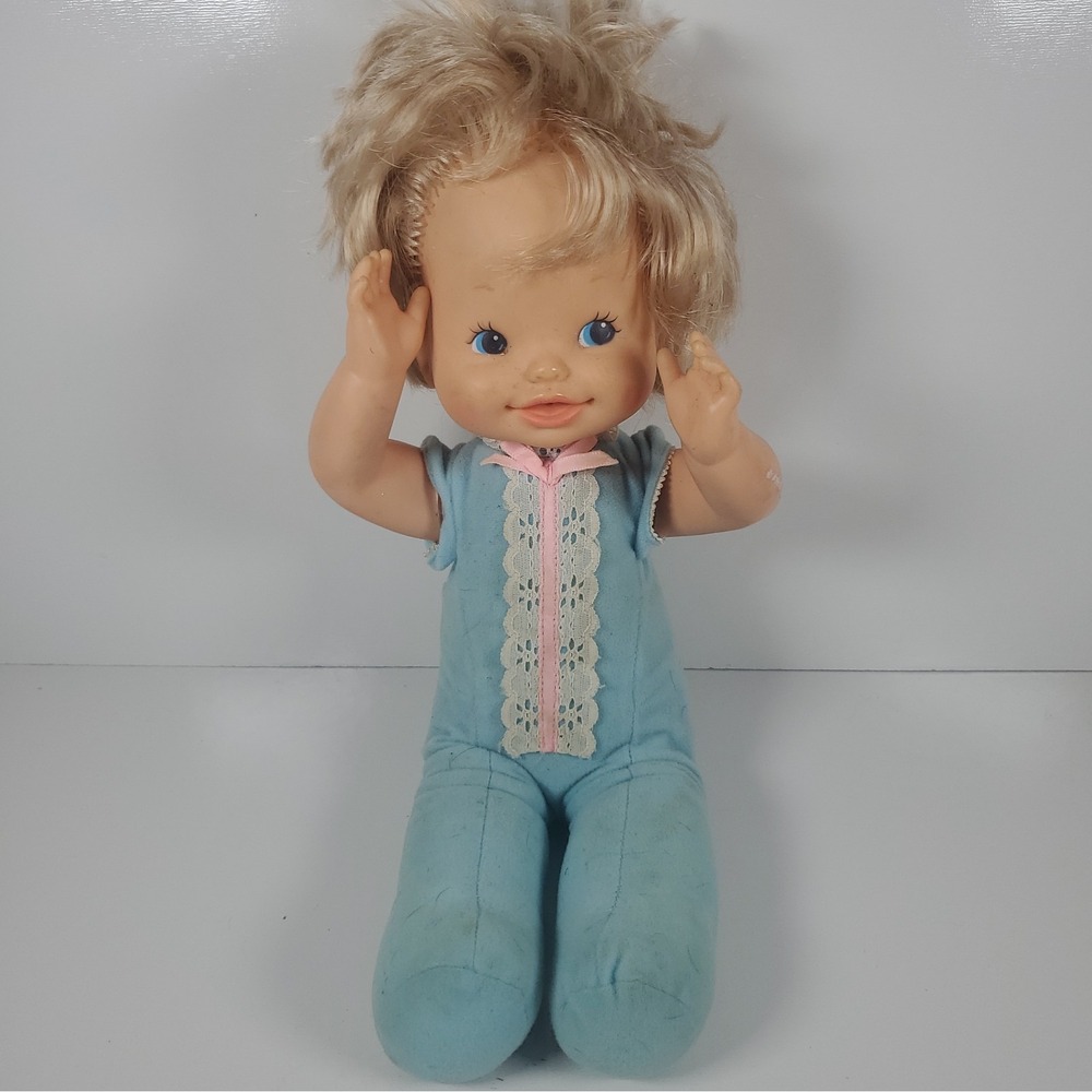 Mattel 1981 Bye Bye Diapers  Baby Doll Pull String Is Stuck Out